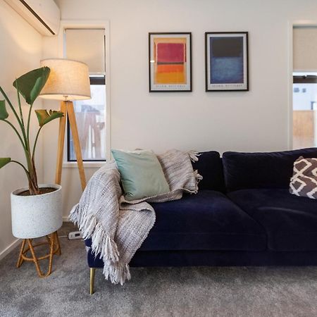 Serenity By The Sea: Coastal Escape1 Bed 1 Bath كريستتشيرش المظهر الخارجي الصورة