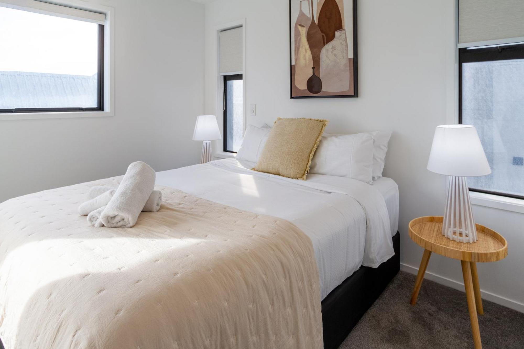 Serenity By The Sea: Coastal Escape1 Bed 1 Bath كريستتشيرش المظهر الخارجي الصورة