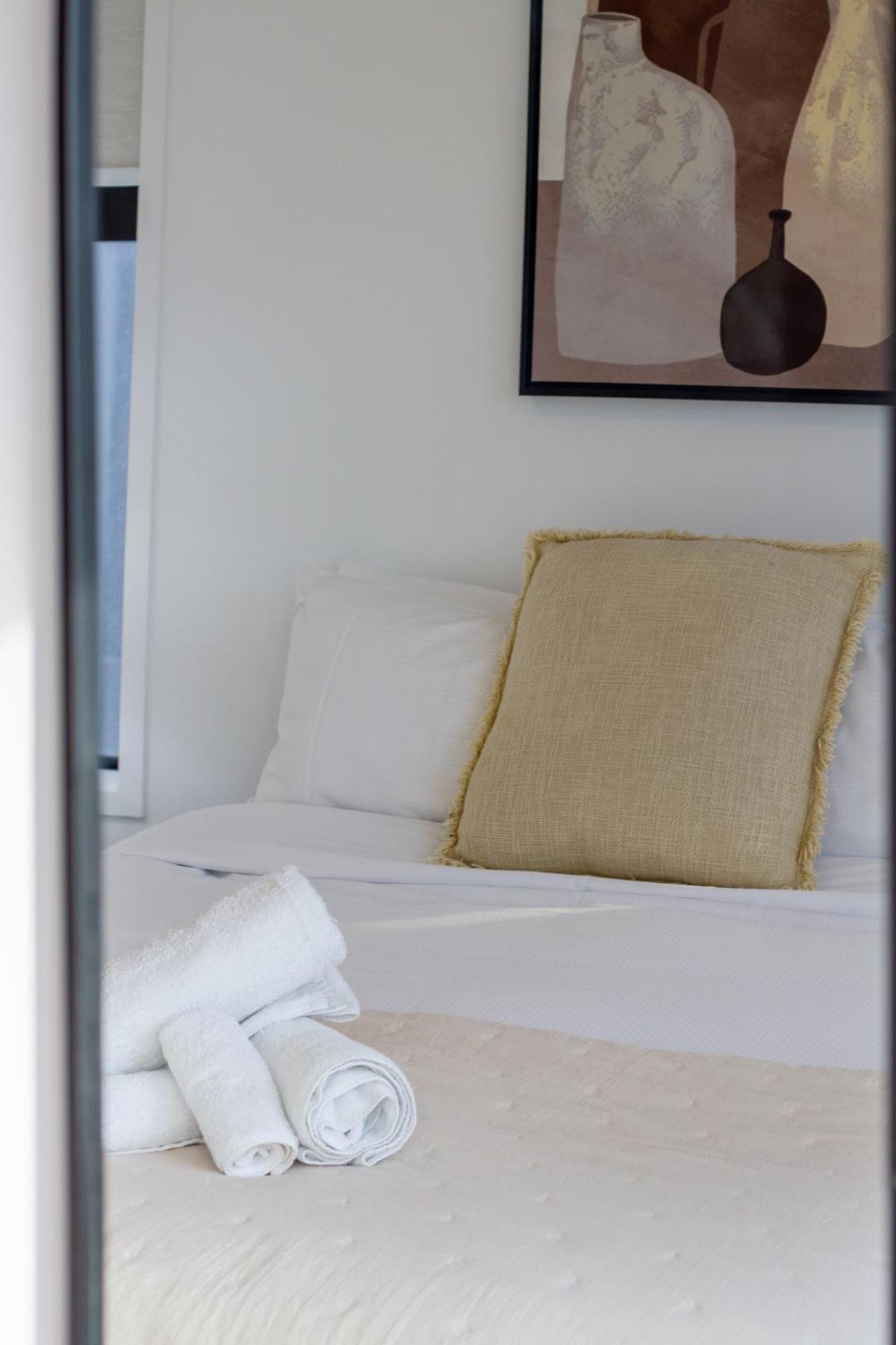 Serenity By The Sea: Coastal Escape1 Bed 1 Bath كريستتشيرش المظهر الخارجي الصورة